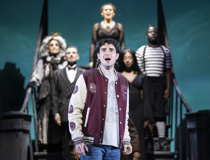 Photos: THE ADDAMS FAMILY is Now On UK Tour Image