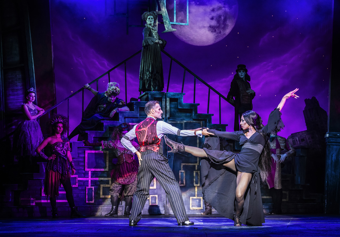 Photos: THE ADDAMS FAMILY is Now On UK Tour Image