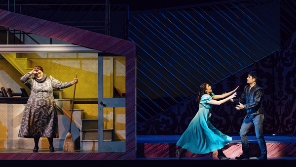 Photos: RIGOLETTO at The Santa Fe Opera Image