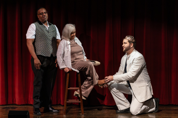 Photos: First look at Worthington Community Theatre’s CINDERELLA: ENCHANTED EDITION Image
