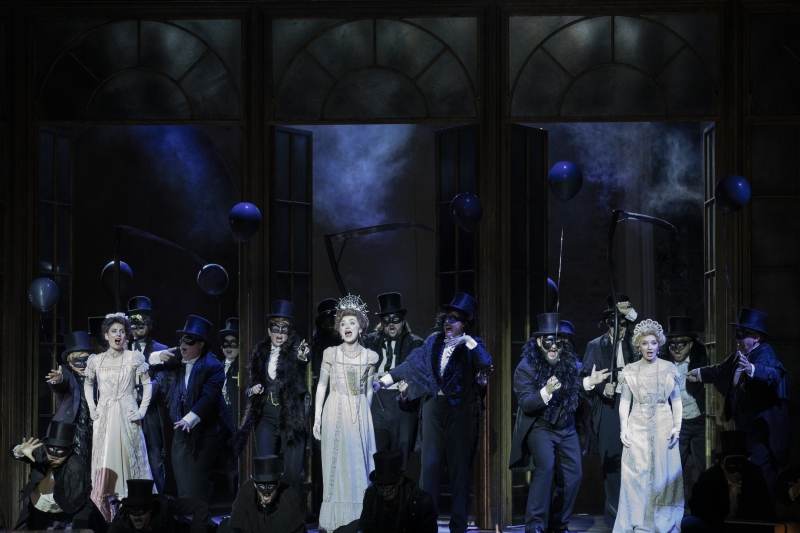 Review: LA TRAVIATA, Opera Holland Park Image