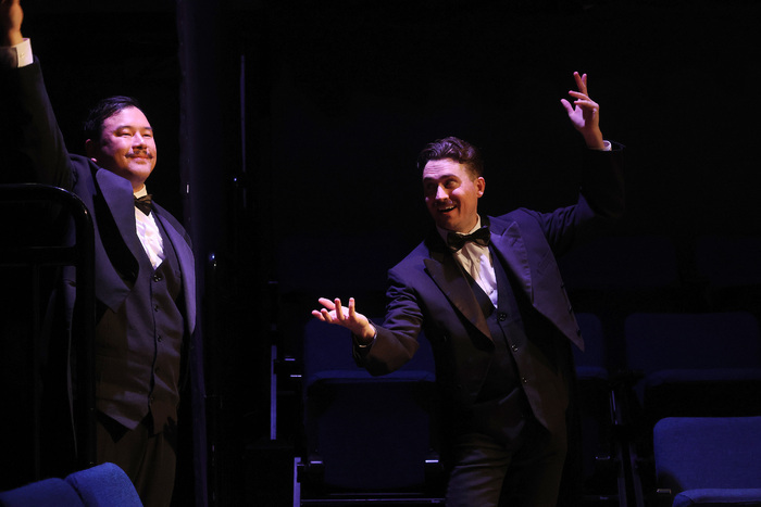 Photos: 39 STEPS at Main Street Theater Image