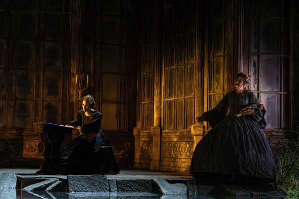 Photos: First Look at THE TURN OF THE SCREW At The Santa Fe Opera Image