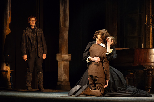 Photos: First Look at THE TURN OF THE SCREW At The Santa Fe Opera Image