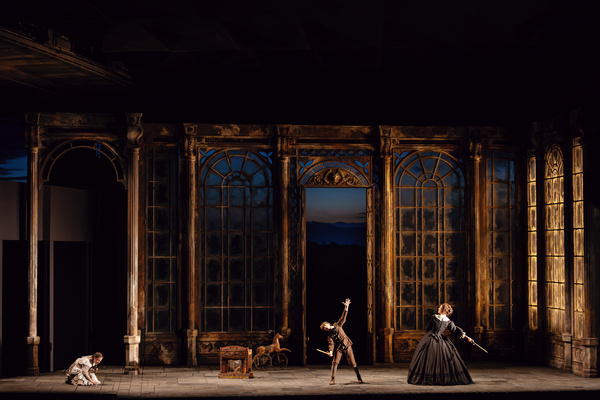 Photos: First Look at THE TURN OF THE SCREW At The Santa Fe Opera Image