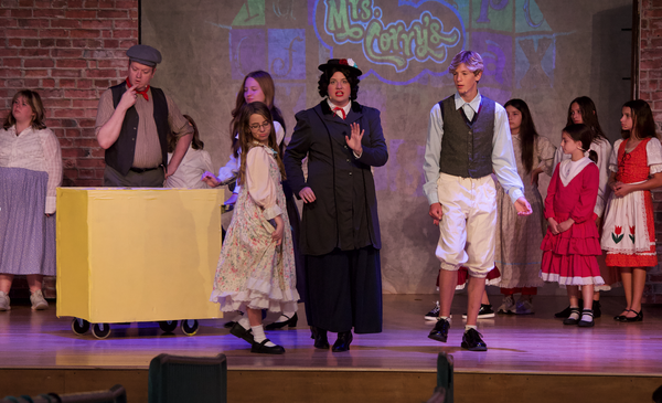 Photos: Disney's MARY POPPINS at Morrow Little Theatre Image