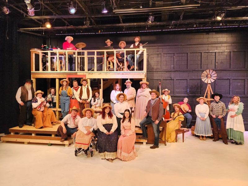 Review: RODGERS & HAMMERSTEIN'S OKLAHOMA at Fort Smith Little Theatre Image