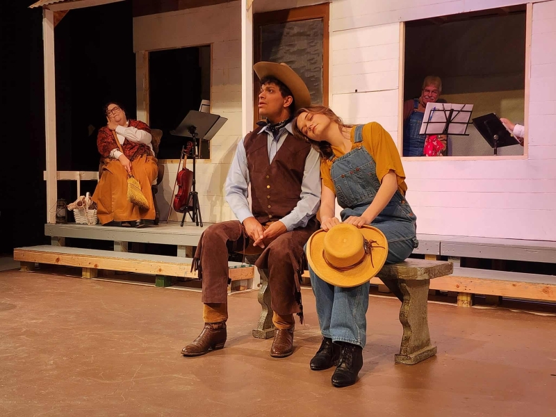 Review: RODGERS & HAMMERSTEIN'S OKLAHOMA at Fort Smith Little Theatre Image