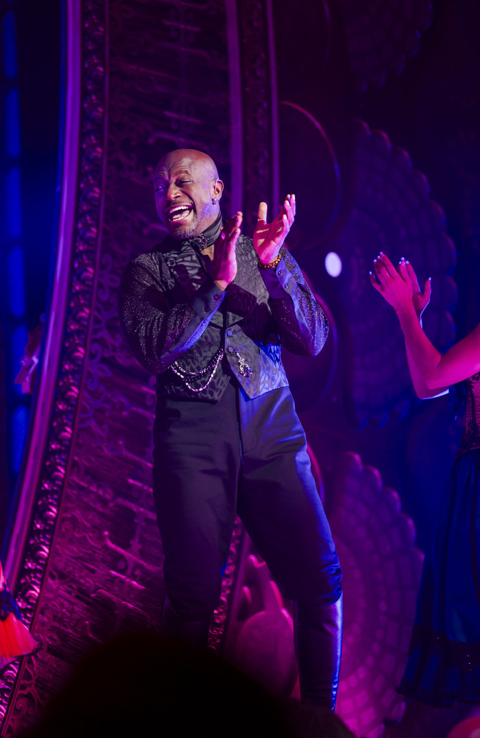 Photos: Wayne Brady and Taye Diggs Join the Cast of MOULIN ROUGE! THE MUSICAL Image