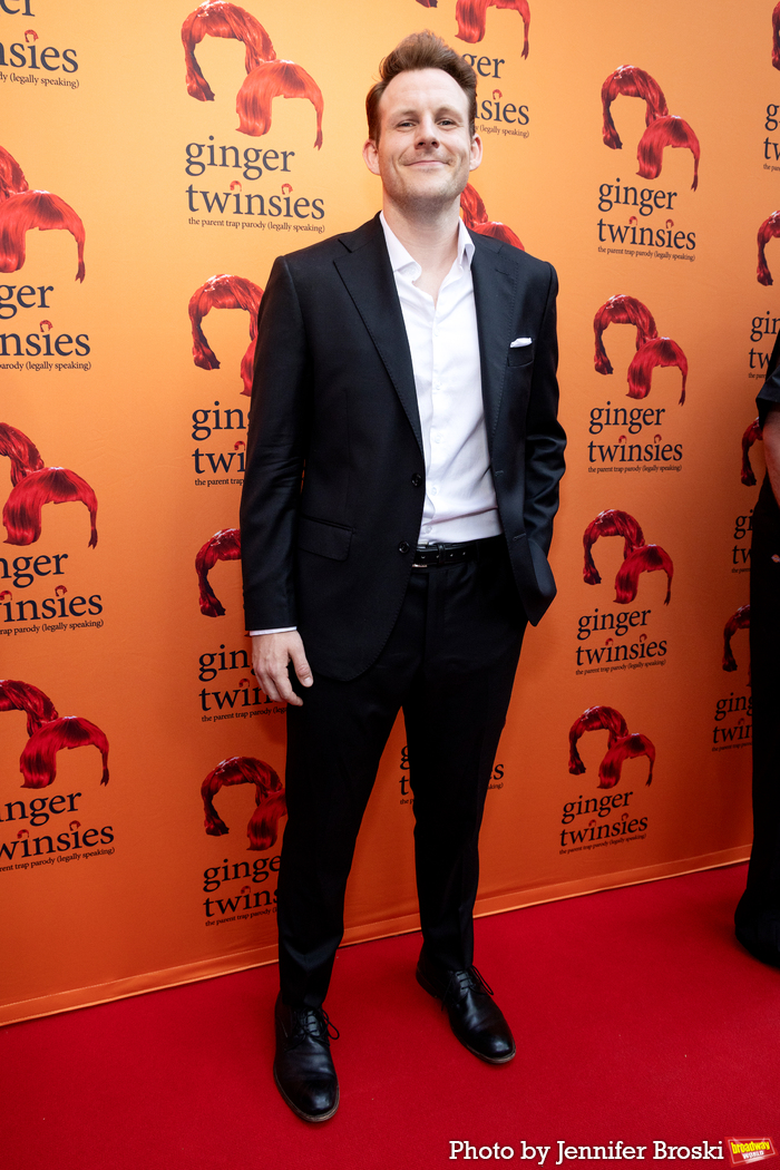 Photos: GINGER TWINSIES Company Celebrates Opening Night Image