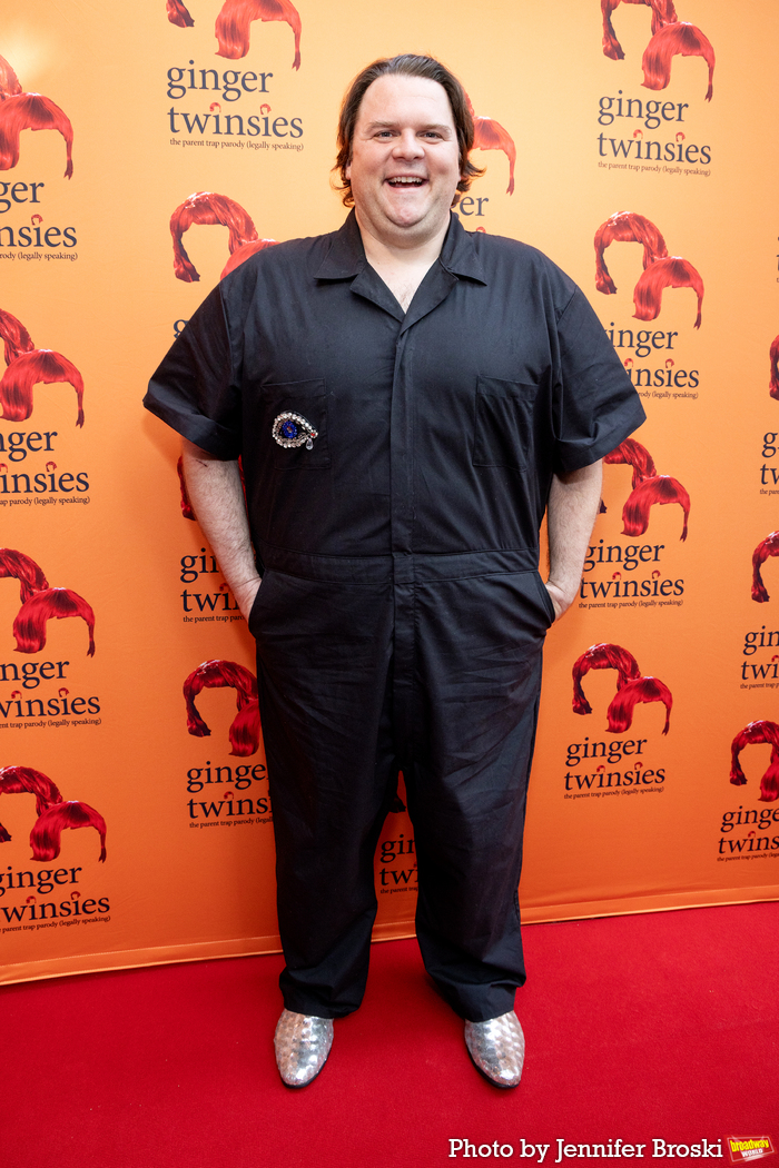 Photos: GINGER TWINSIES Company Celebrates Opening Night Image