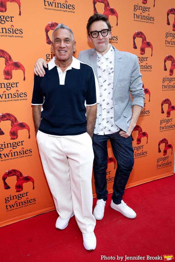 Photos: On the Opening Night Red Carpet for GINGER TWINSIES Image