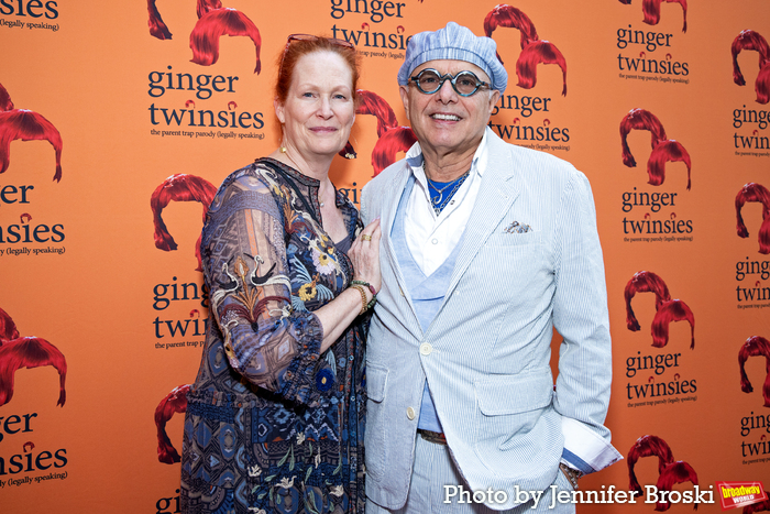 Photos: On the Opening Night Red Carpet for GINGER TWINSIES Image