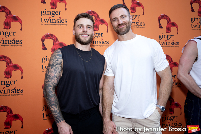 Photos: On the Opening Night Red Carpet for GINGER TWINSIES Image