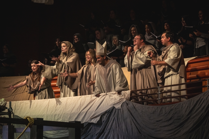Review: Encore Performing Arts' THE HUNCHBACK OF NOTRE DAME Image