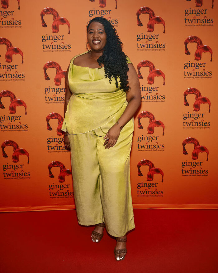 Photos: GINGER TWINSIES Celebrates Its Star-Studded Opening Night Image