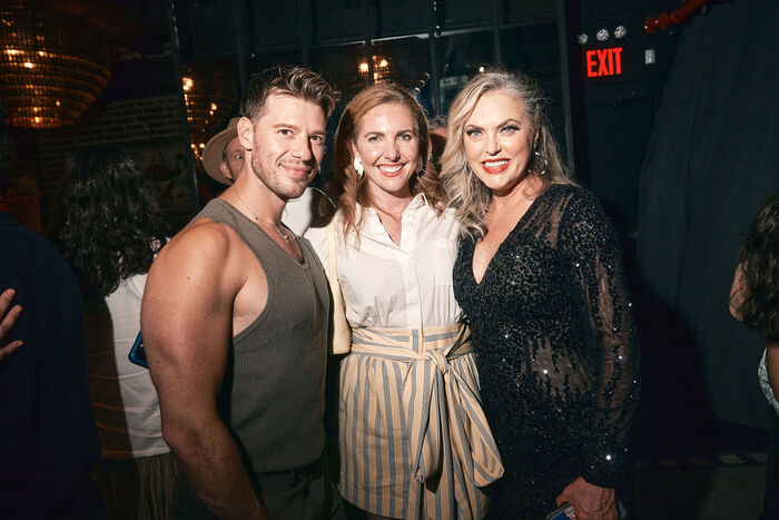 Photos: GINGER TWINSIES Celebrates Its Star-Studded Opening Night Image