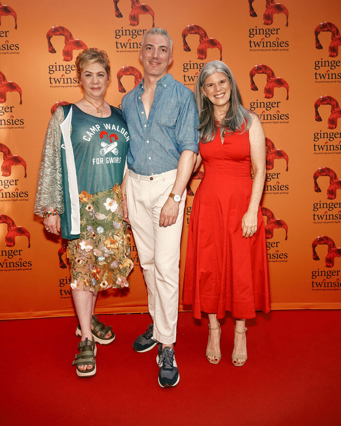 Photos: GINGER TWINSIES Celebrates Its Star-Studded Opening Night Image