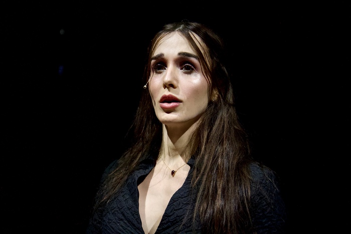 Photos: Darwin Del Fabro's LILI / DARWIN at The Tank Image