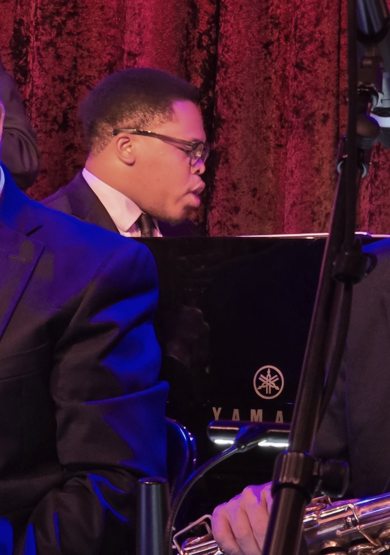 Review: JOHN PIZZARELLI & THE SWING 7 Are in Excellent Form at Birdland Jazz Image