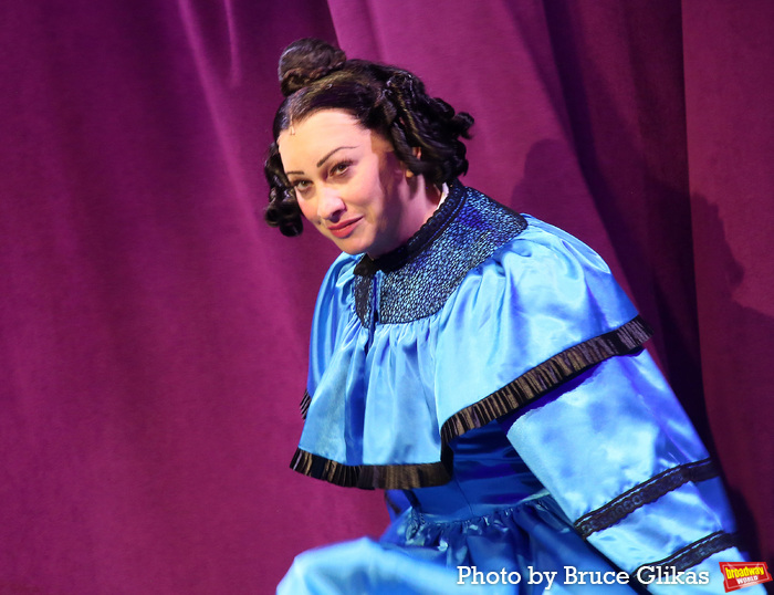 Photos: Jinkx Monsoon, Michael Urie, and More Take First Bows in OH, MARY! Image