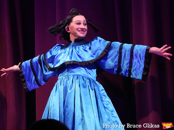 Photos: Jinkx Monsoon, Michael Urie, and More Take First Bows in OH, MARY! Image
