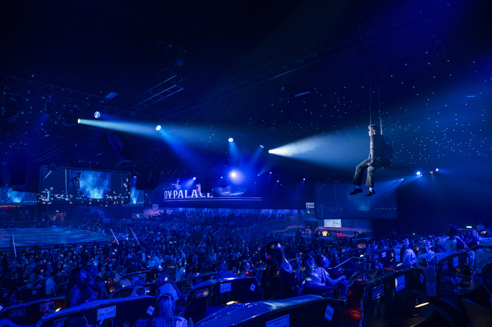 Photos: GREASE: THE IMMERSIVE MOVIE MUSICAL First Look Image