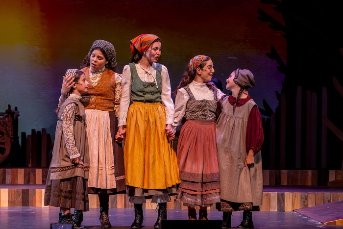 Photos: FIDDLER ON THE ROOF at Music Theater Works Image