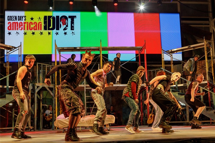 Review: AMERICAN IDIOT at Stage West At The Lights Image