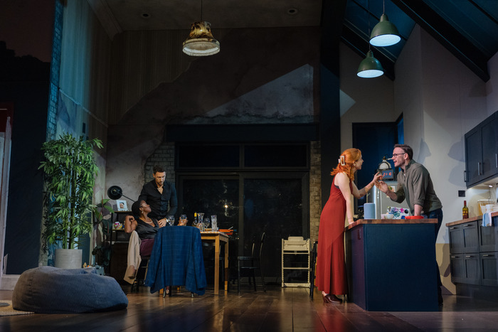 Photos: First Look at 2:22 - A GHOST STORY New UK Tour Cast Image