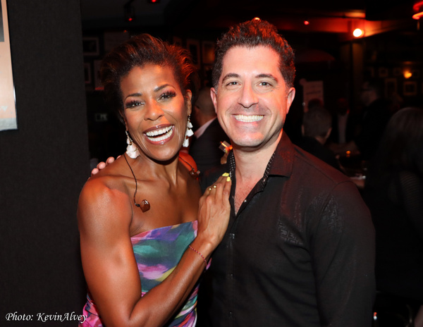 Photos: Nicole Henry Performs at Birdland Image
