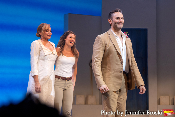 Photos: MAMMA MIA! on Broadway Opening Night Curtain Call Image