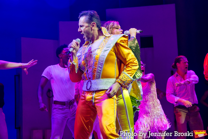 Photos: MAMMA MIA! on Broadway Opening Night Curtain Call Image