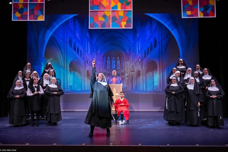 Review: SISTER ACT at Dr. Phillips Center For The Performing Arts Image