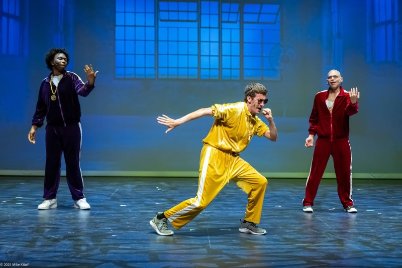Review: SISTER ACT at Dr. Phillips Center For The Performing Arts Image