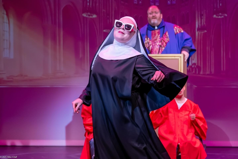 Review: SISTER ACT at Dr. Phillips Center For The Performing Arts Image