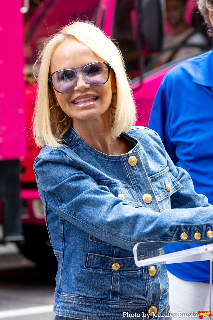Photos/Video: Kristin Chenoweth Unveils the Full Cast of THE QUEEN OF VERSAILLES on Broadway Image
