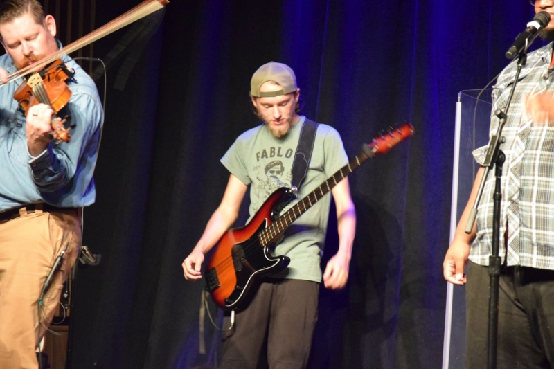 Review: THE BOOMER HILL BAND at MAD House 101 Restaurant & Bar Image