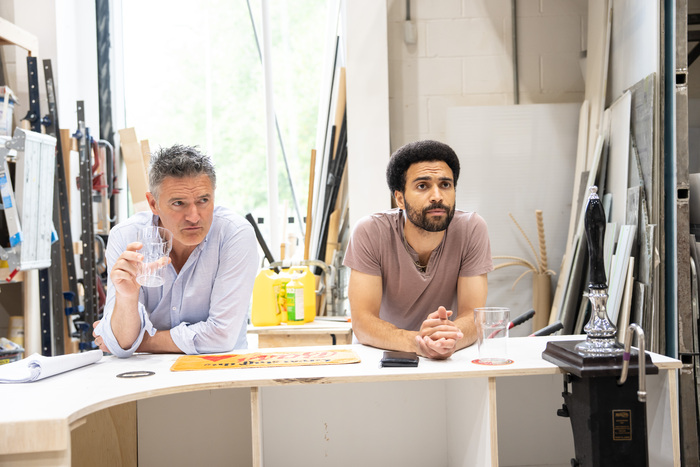 Photos: INSPECTOR MORSE: HOUSE OF GHOSTS UK Tour In Rehearsal Image