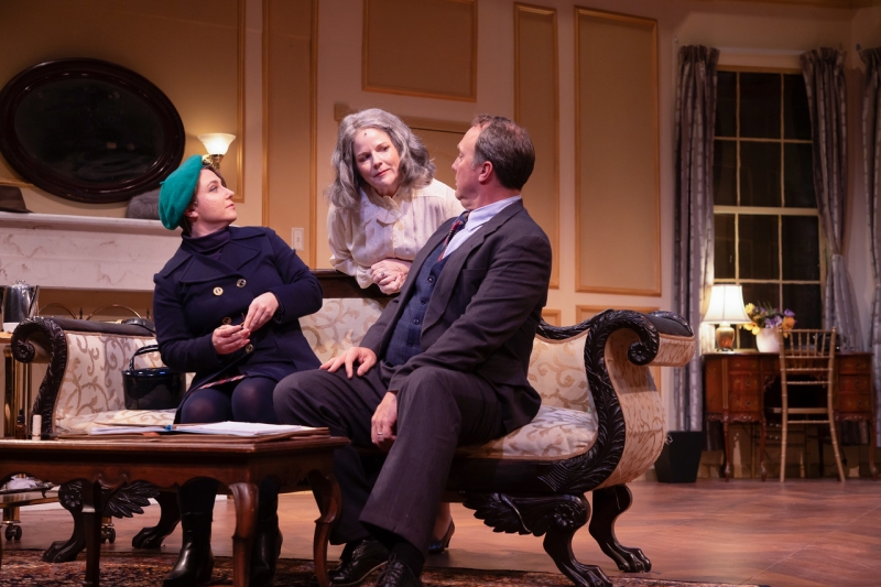 Review: PLAZA SUITE by Neil Simon at Hillbarn Theatre Image