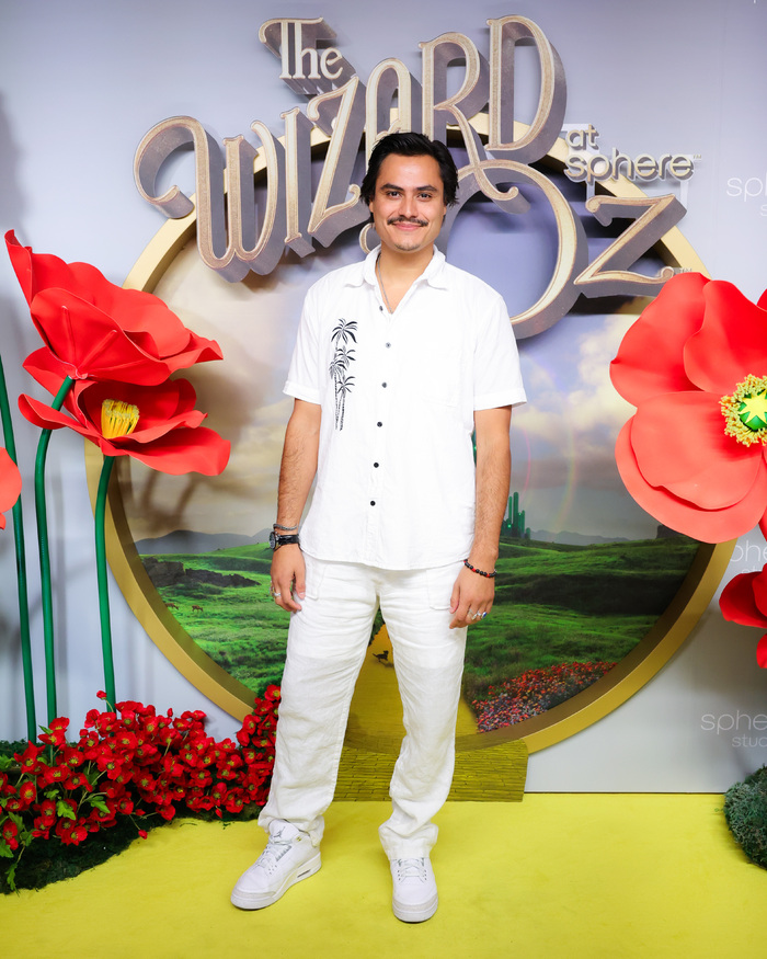 Photos: Lorna Luft, Jessica Vosk, & More Attend THE WIZARD OF OZ AT SPHERE Image