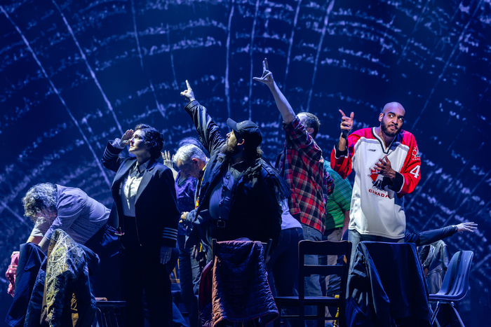 Photos: COME FROM AWAY at Paramount Theatre Image