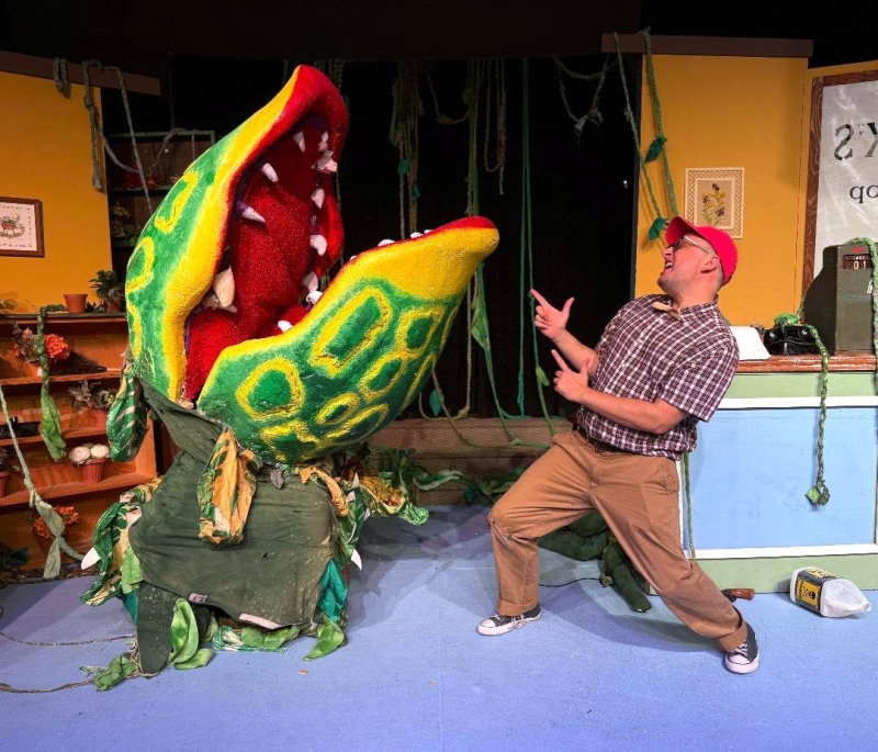 Review: LITTLE SHOP OF HORRORS at CITY THEATRE AUSTIN Image