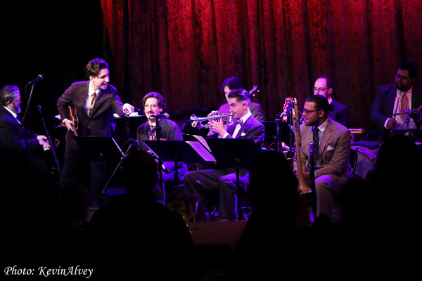 Photos: Bryce Edwards & Mike Davis Are a 'Hot Combination' at Birdland Image