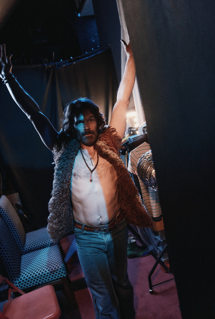 Photos: Behind the Scenes With STEREOPHONIC's UK Cast Image