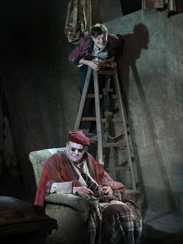 Photos: Douglas Hodge, Mathew Horne & More in ENDGAME Image