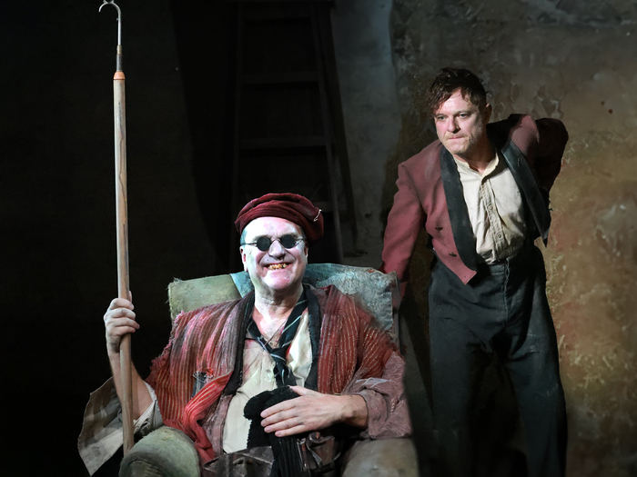 Photos: Douglas Hodge, Mathew Horne & More in ENDGAME Image
