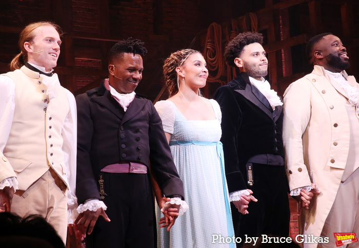 Photos: Leslie Odom Jr. Returns to HAMILTON on Broadway Image