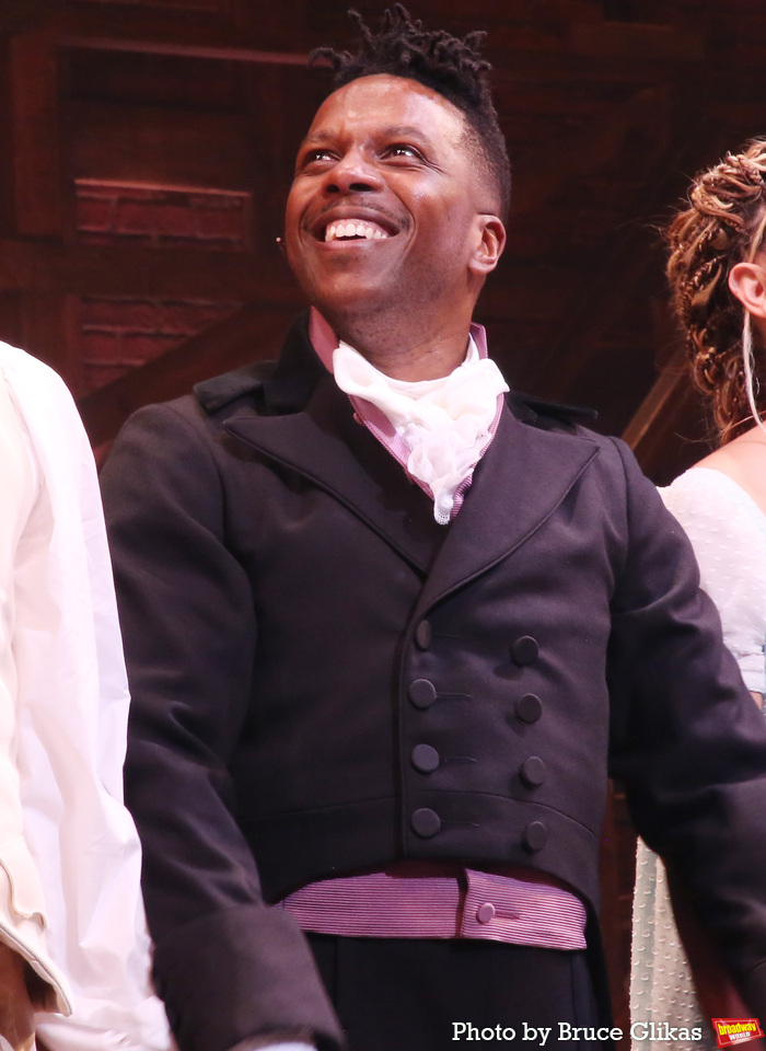 Photos: Leslie Odom Jr. Returns to HAMILTON on Broadway Image