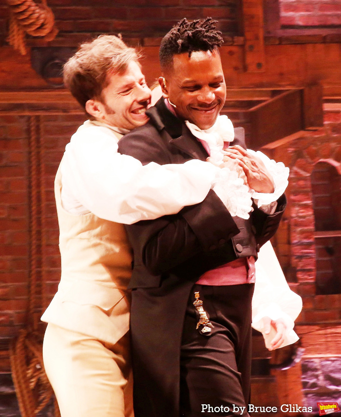 Photos: Leslie Odom Jr. Returns to HAMILTON on Broadway Image